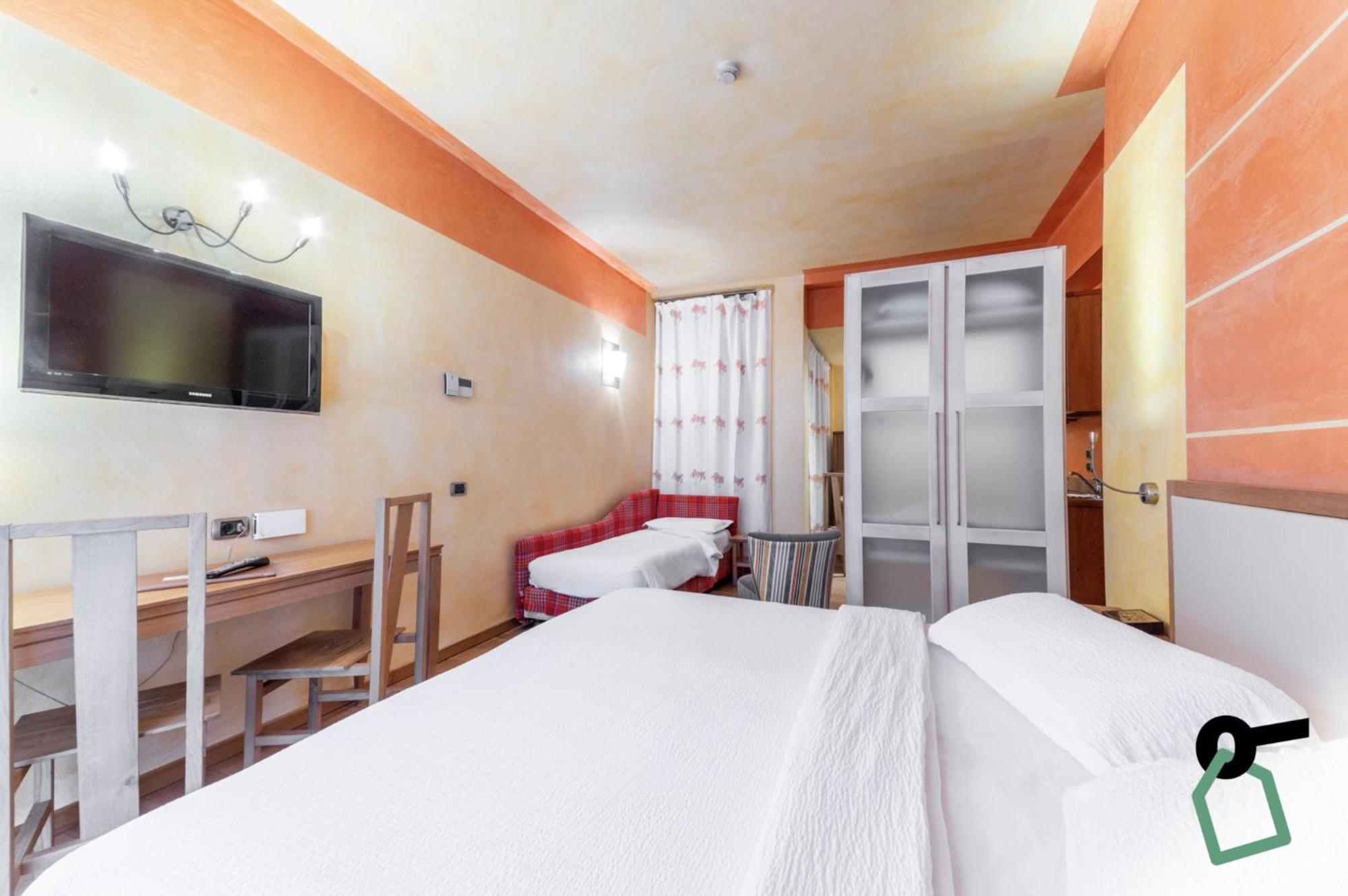 Hotiday Discovery - Residence Verona Exterior photo